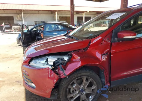 2015 Ford Escape Titanium from USA, damaged, VIN 1FMCU9J9XFUC36056